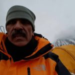 abdul-jabbar-bhatti-becomes-4th-pakistani-to-summit-mount-everest